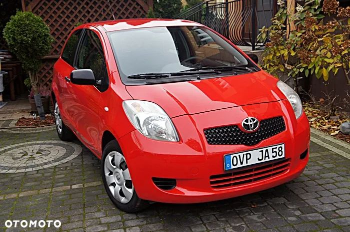 Toyota Yaris 1.0 Luna A/C - 25