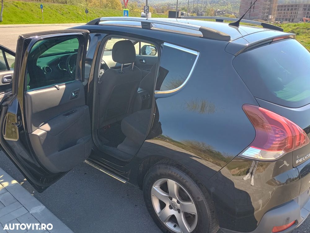 Peugeot 3008 1.6 HDI FAP BVMP6 Confort Pack - 14