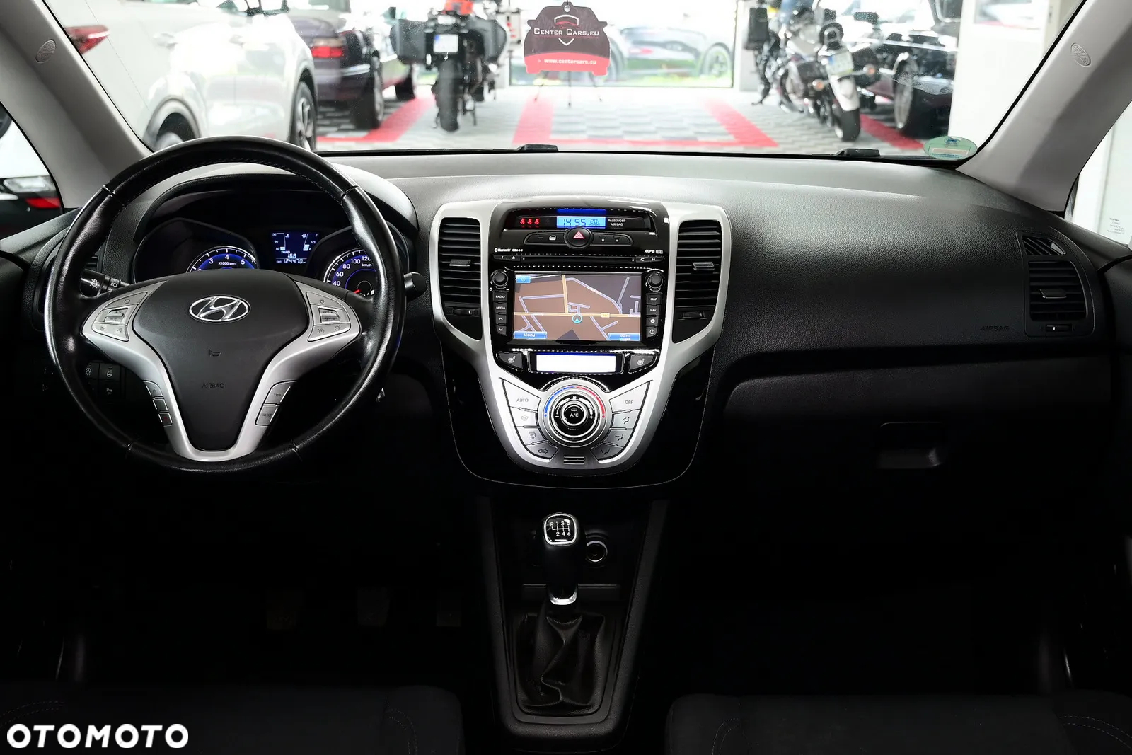 Hyundai ix20 - 21