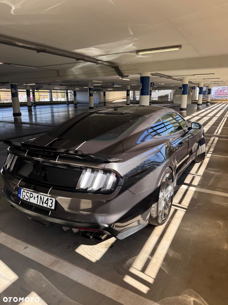 Ford Mustang 5.0 V8 GT - 23