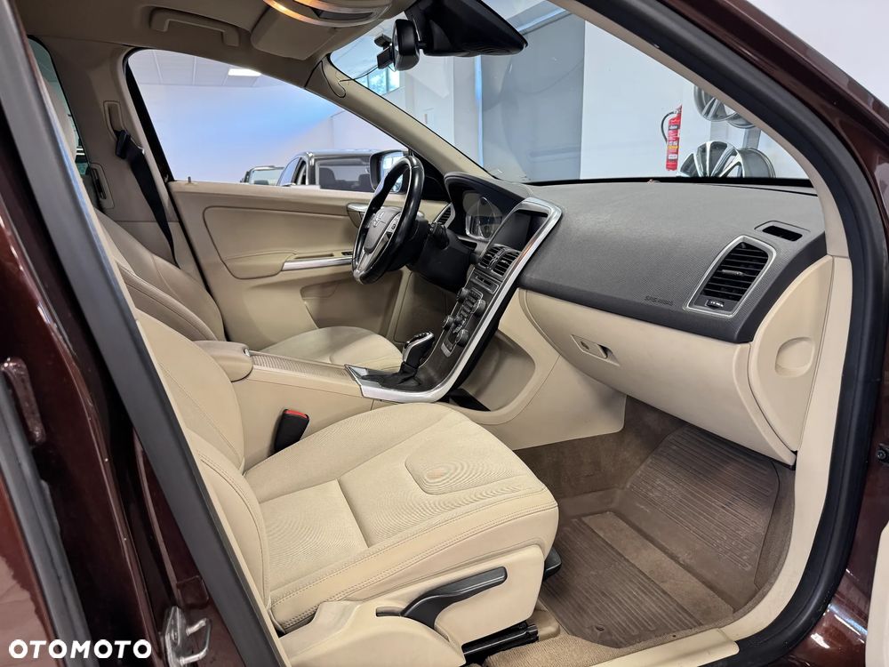 Volvo XC 60 D4 Drive-E Kinetic - 6