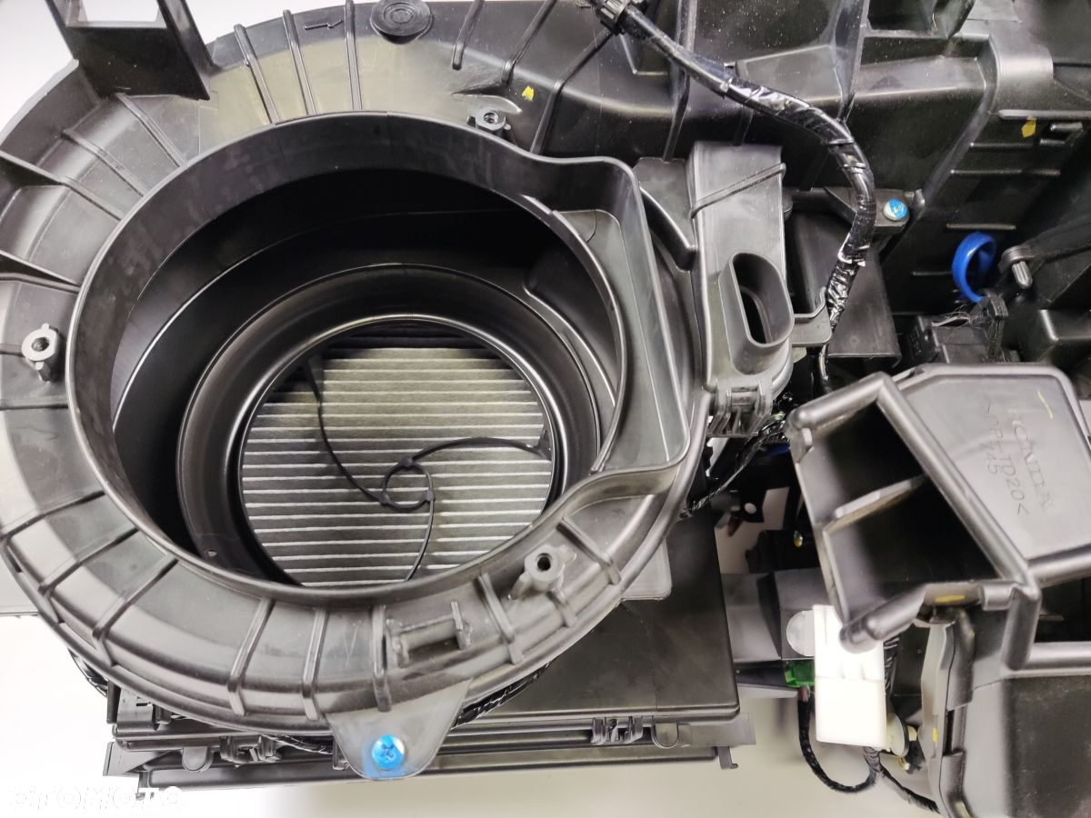 HONDA HR-V 1.5i 15-18r Nagrzewnica - 2