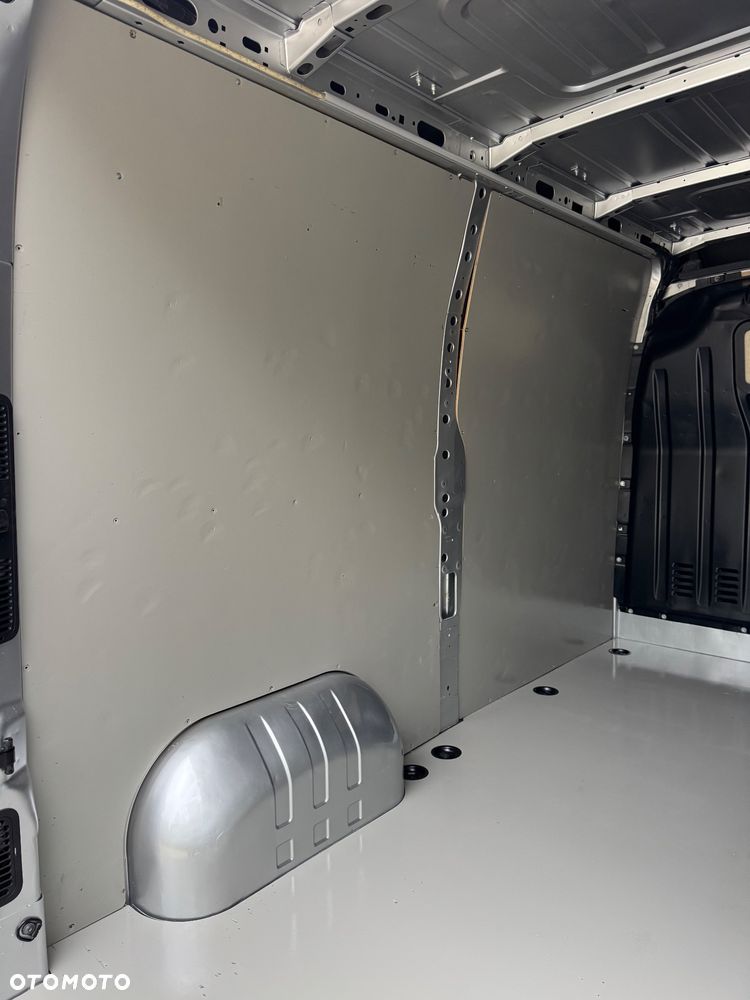 Renault Master - 17