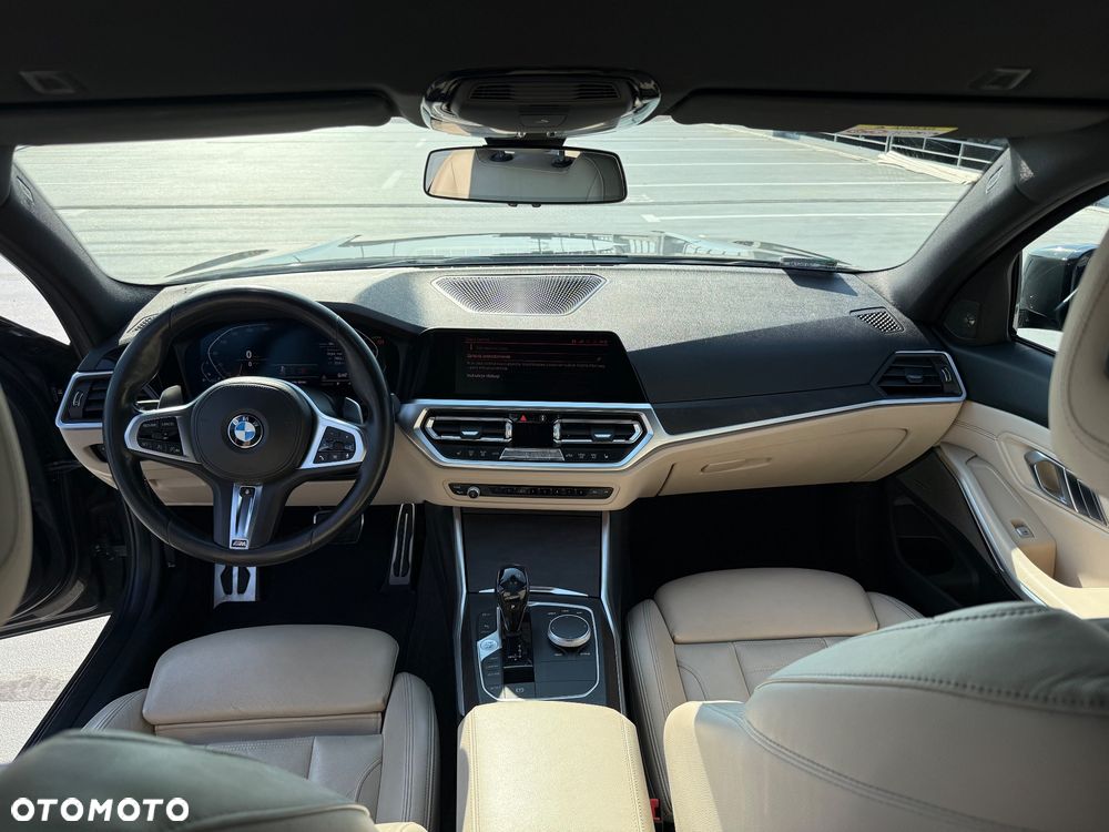 BMW Seria 3 330i M Sport sport - 3