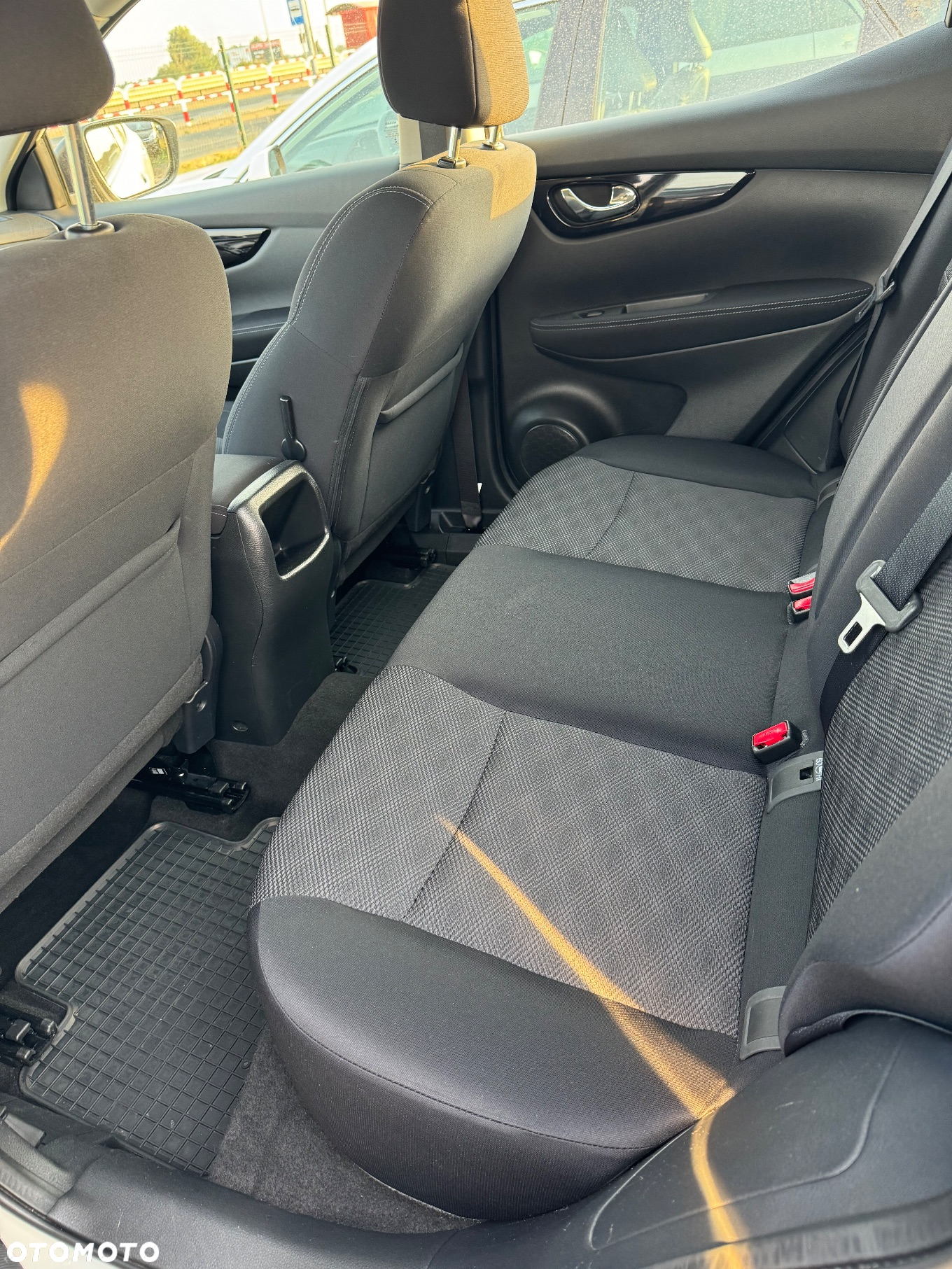 Nissan Qashqai 1.6 DCi Acenta Xtronic EU6 - 33