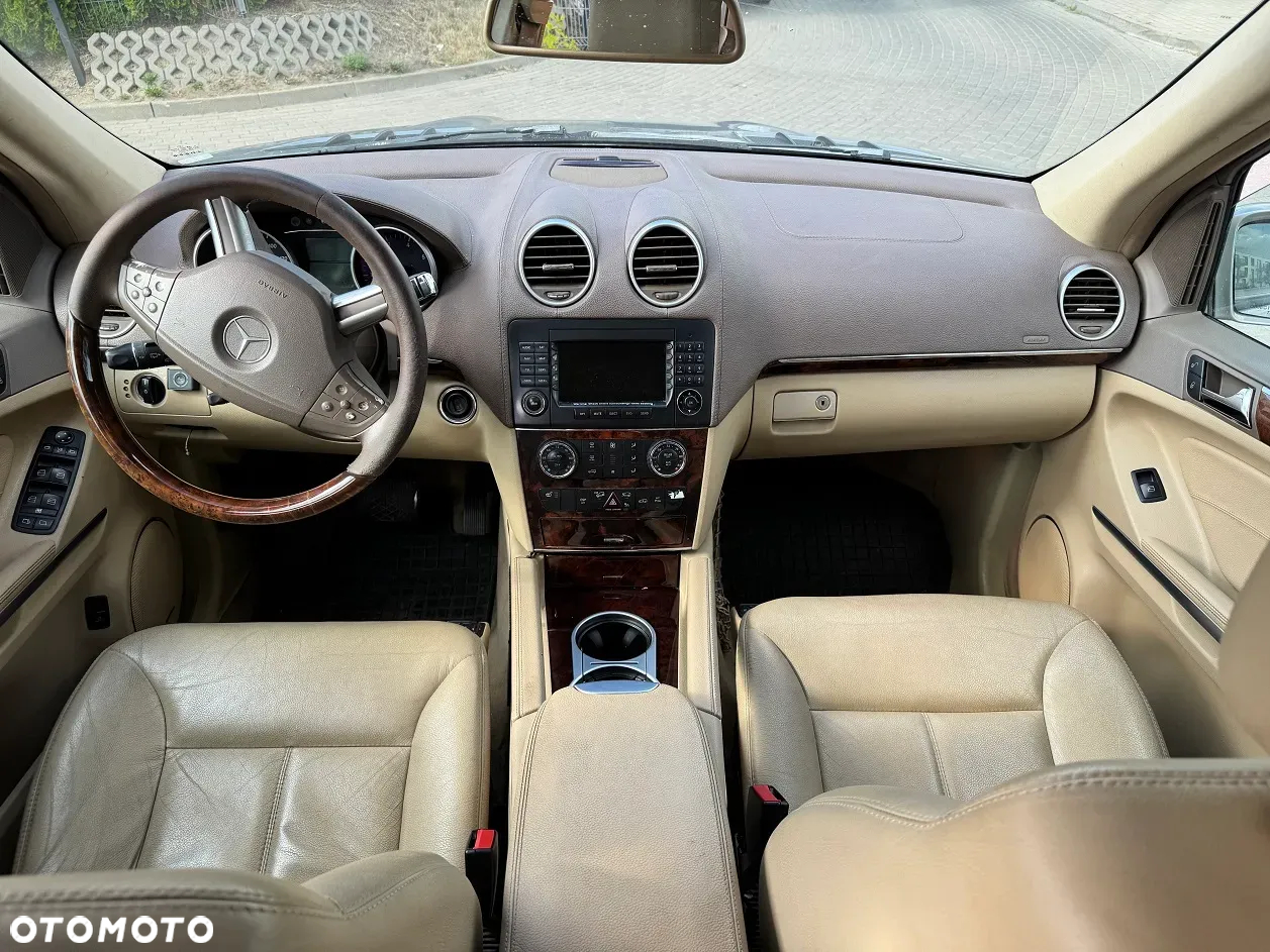 Mercedes-Benz GL 450 4Matic 7G-TRONIC - 8