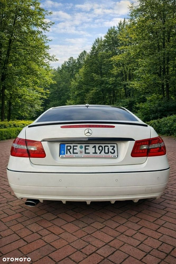 Mercedes-Benz Klasa E - 8