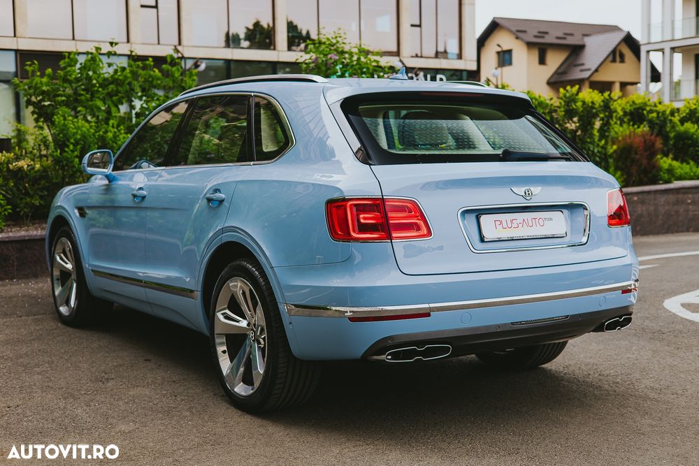 Bentley Bentayga - 12