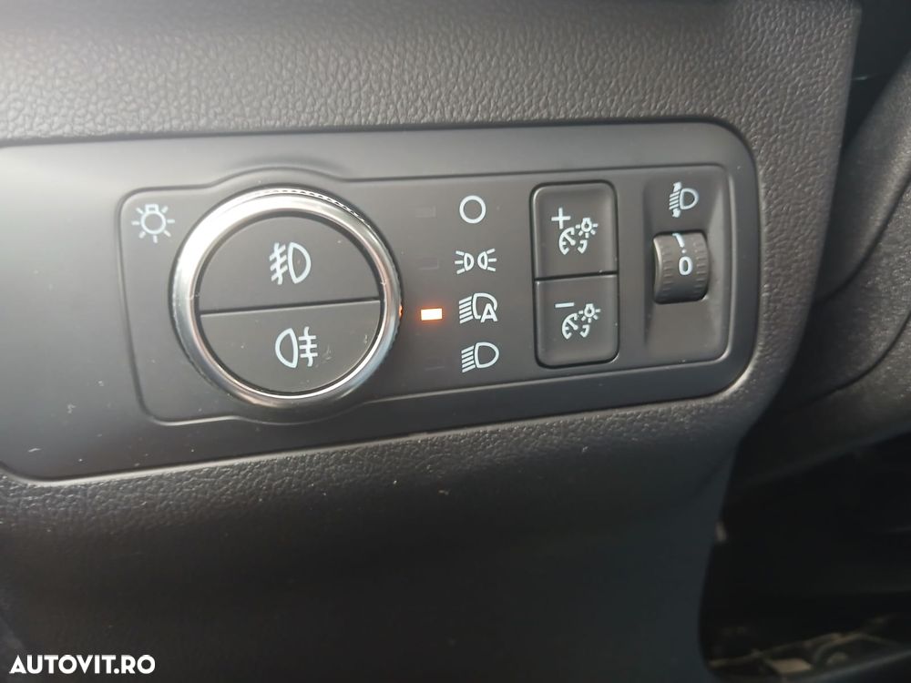 Ford Kuga 1.5 EcoBoost FWD Titanium - 14