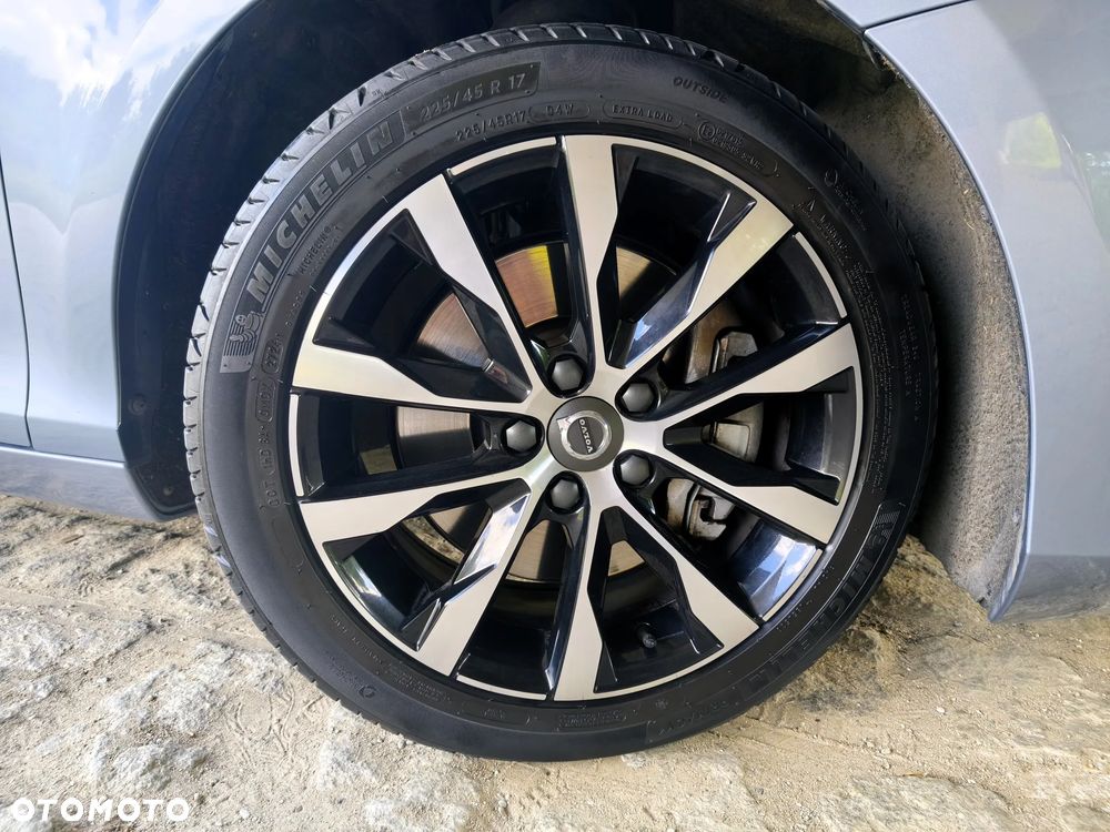 Volvo V40 T2 Drive-E Momentum - 18