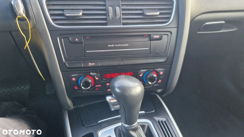 Audi A4 Limousine 2.0 TFSI quattro S tronic Ambiente - 28