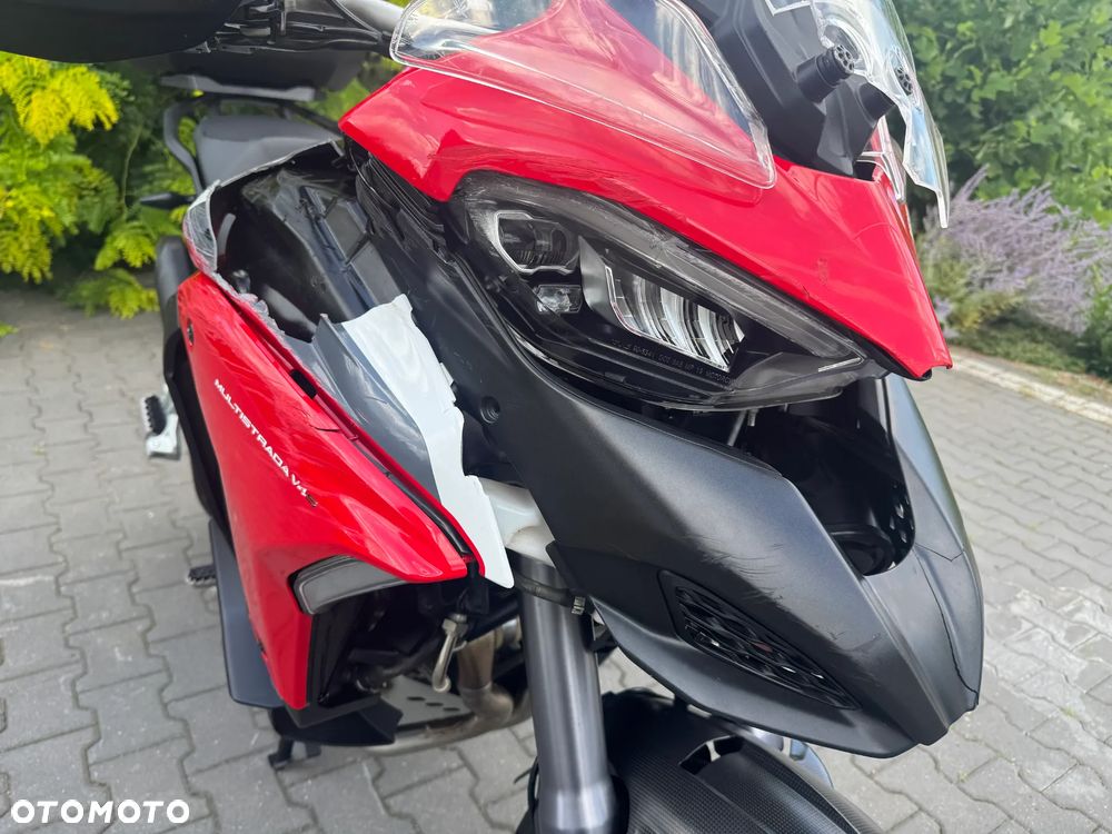 Ducati Multistrada - 38
