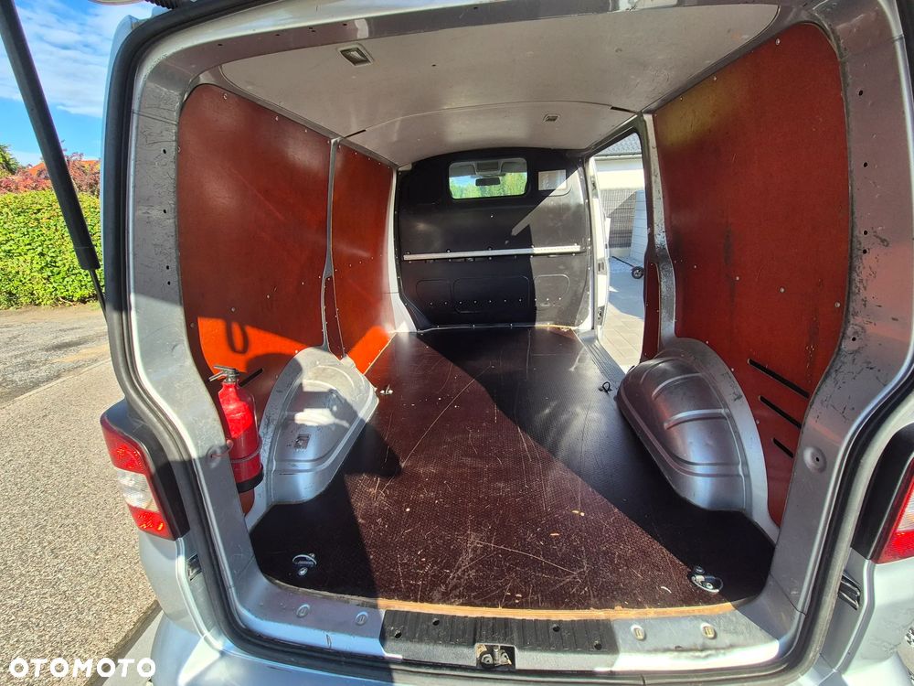 Volkswagen Transporter - 15