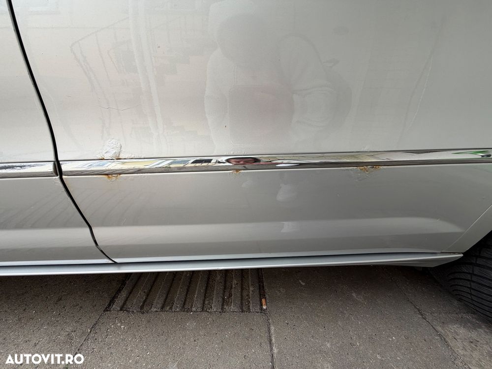 Volkswagen Passat 2.0TDI Highline DPF DSG - 10