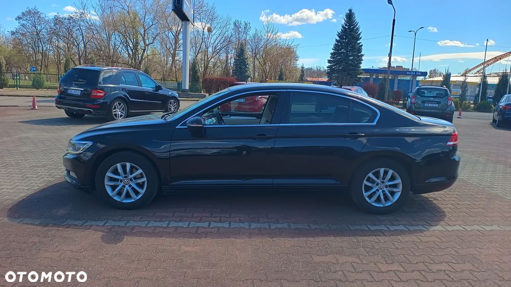 Volkswagen Passat 2.0 TDI BMT Comfortline - 15