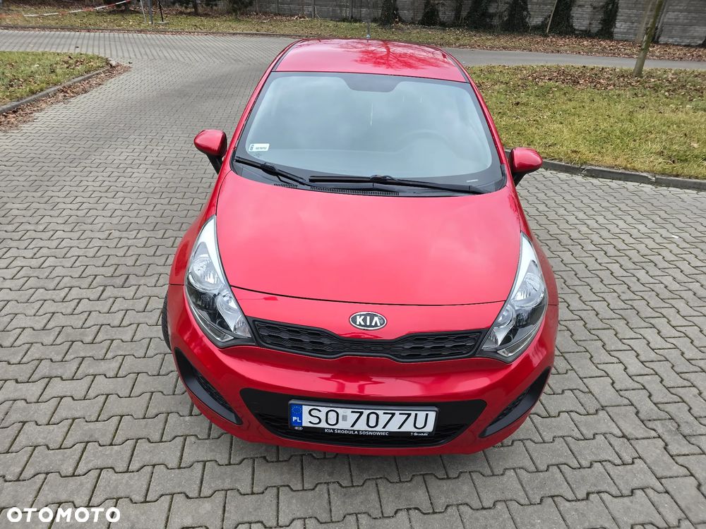 Kia Rio - 4