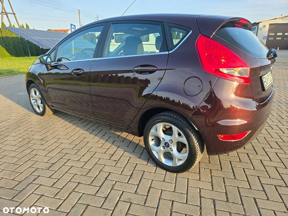 Ford Fiesta - 11