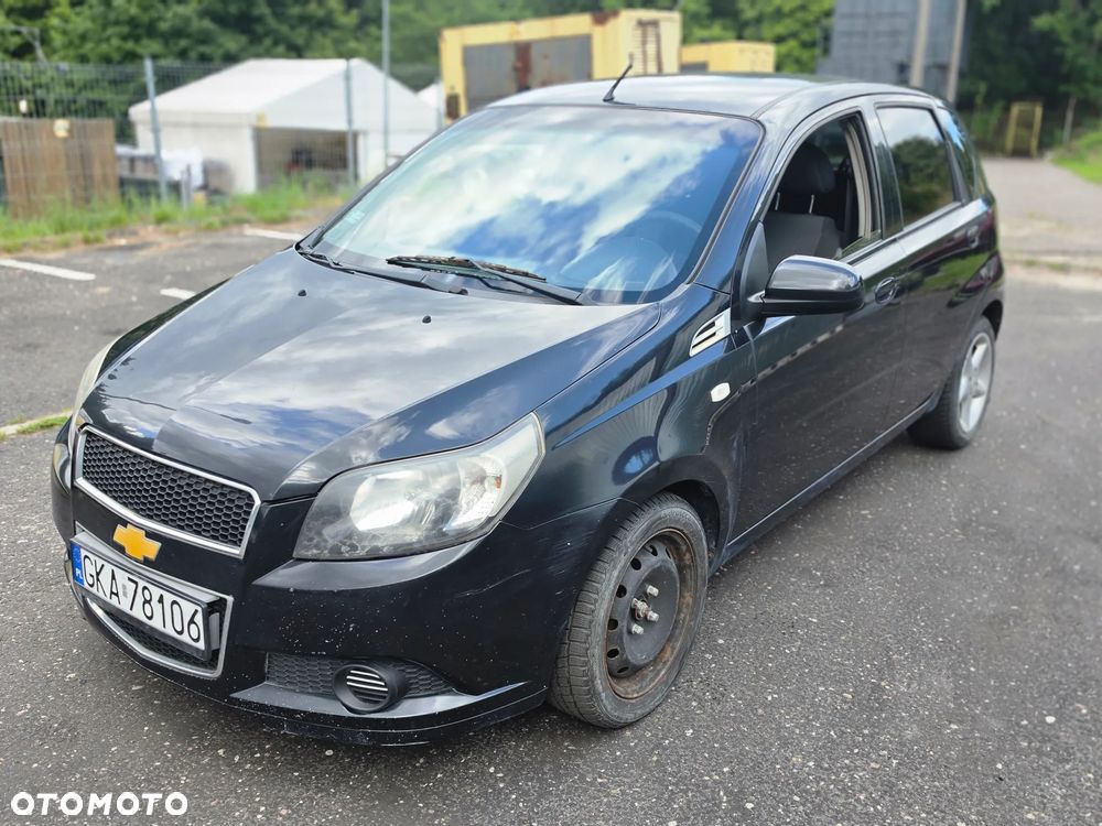 Chevrolet Aveo - 4
