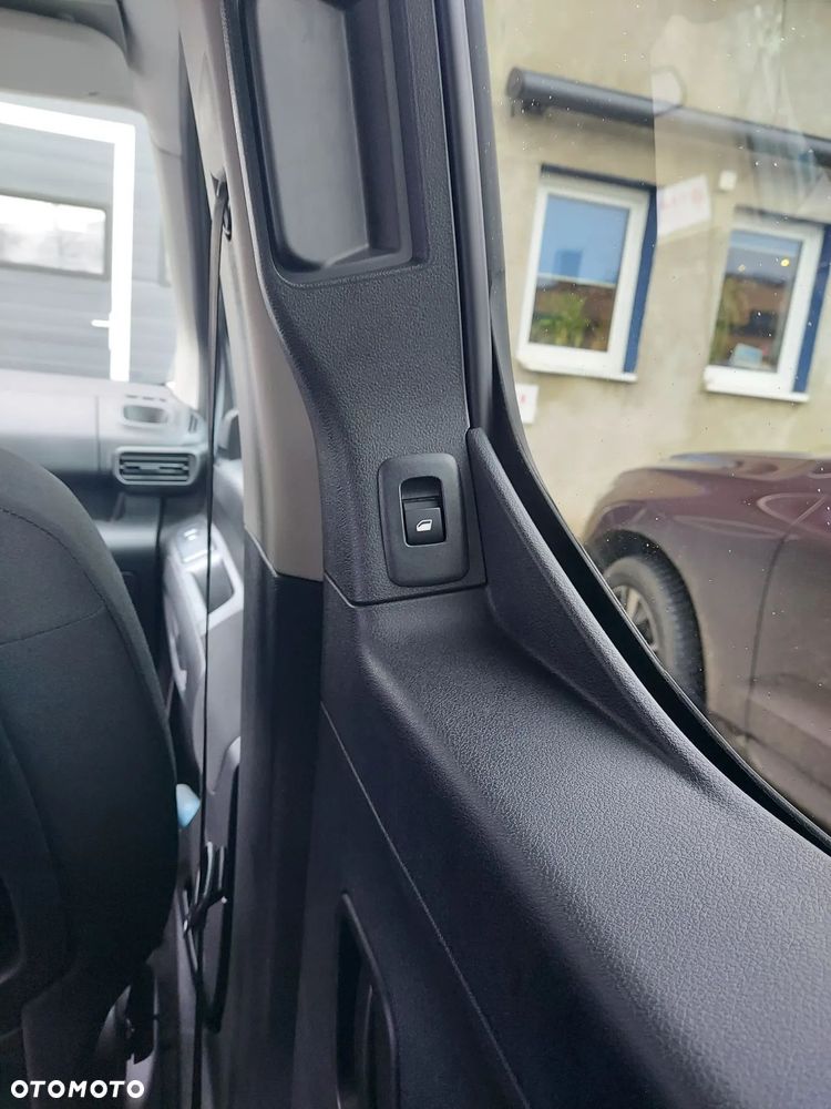 Opel Combo XL (bryg.) - 4