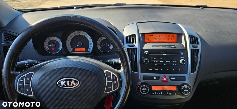 Kia Ceed 1.4 CVVT Attract - 3