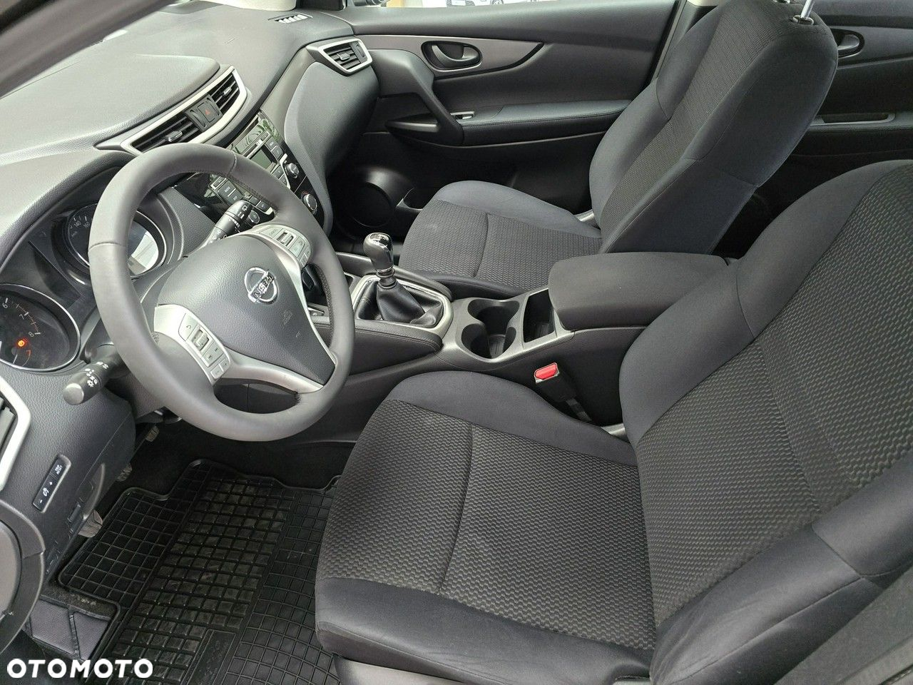 Nissan Qashqai - 11