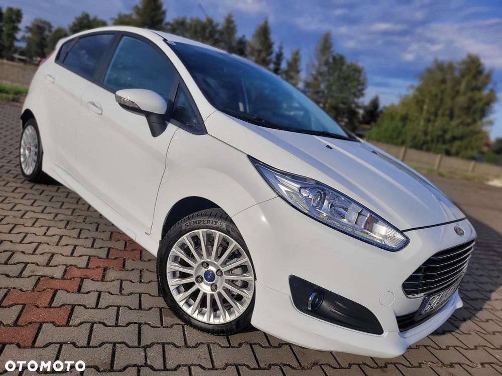 Ford Fiesta - 2