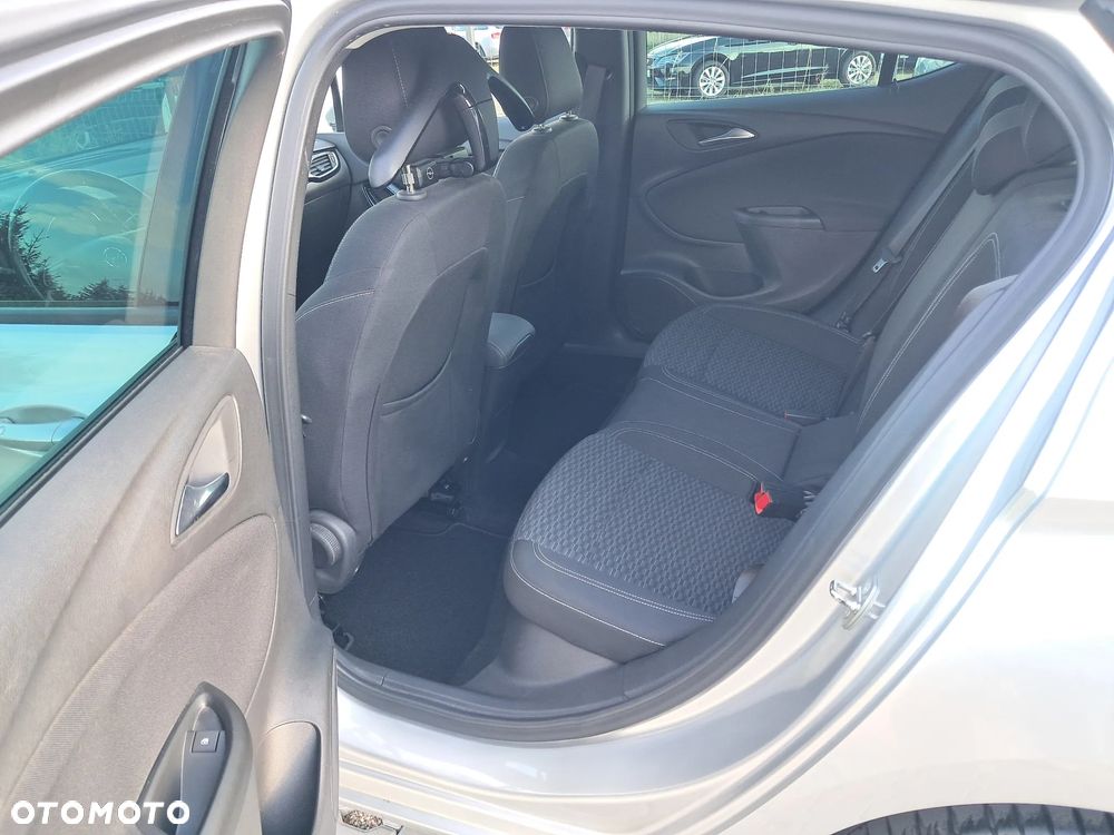 Opel Astra 1.4 Turbo Business - 21