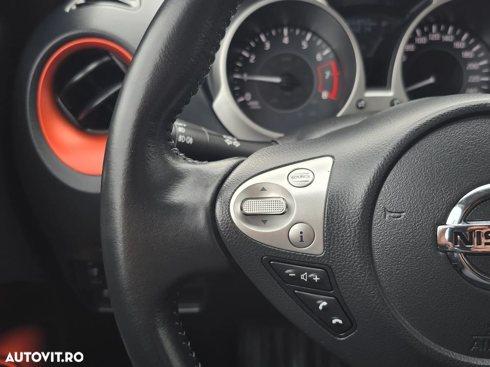 Nissan Juke 1.6L XTRONIC N-Connecta - 8