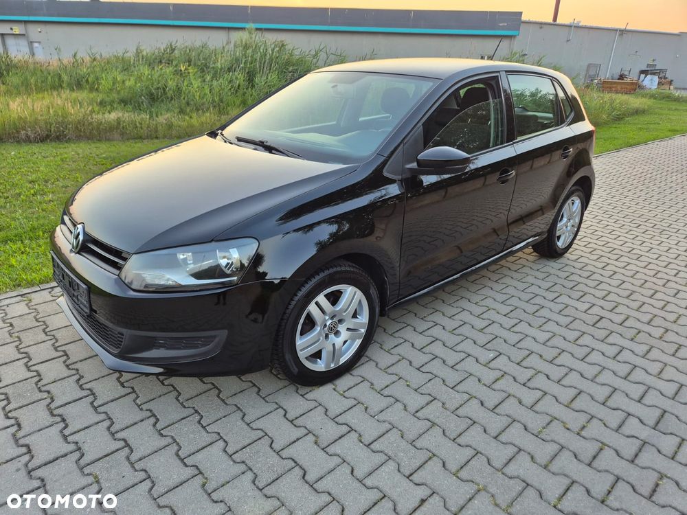 Volkswagen Polo - 2