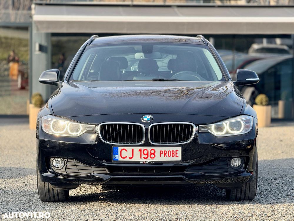 BMW Seria 3 320d Aut. - 11