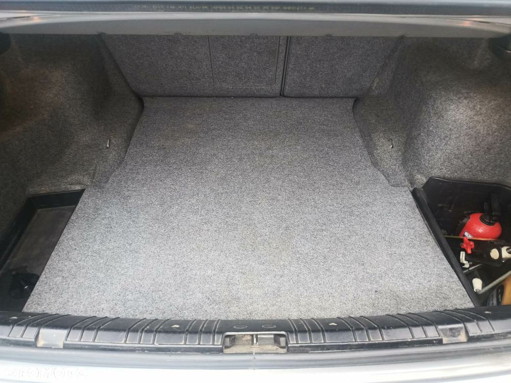 BMW Seria 3 - 9