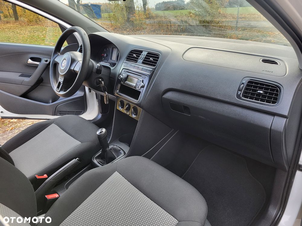 Volkswagen Polo - 7