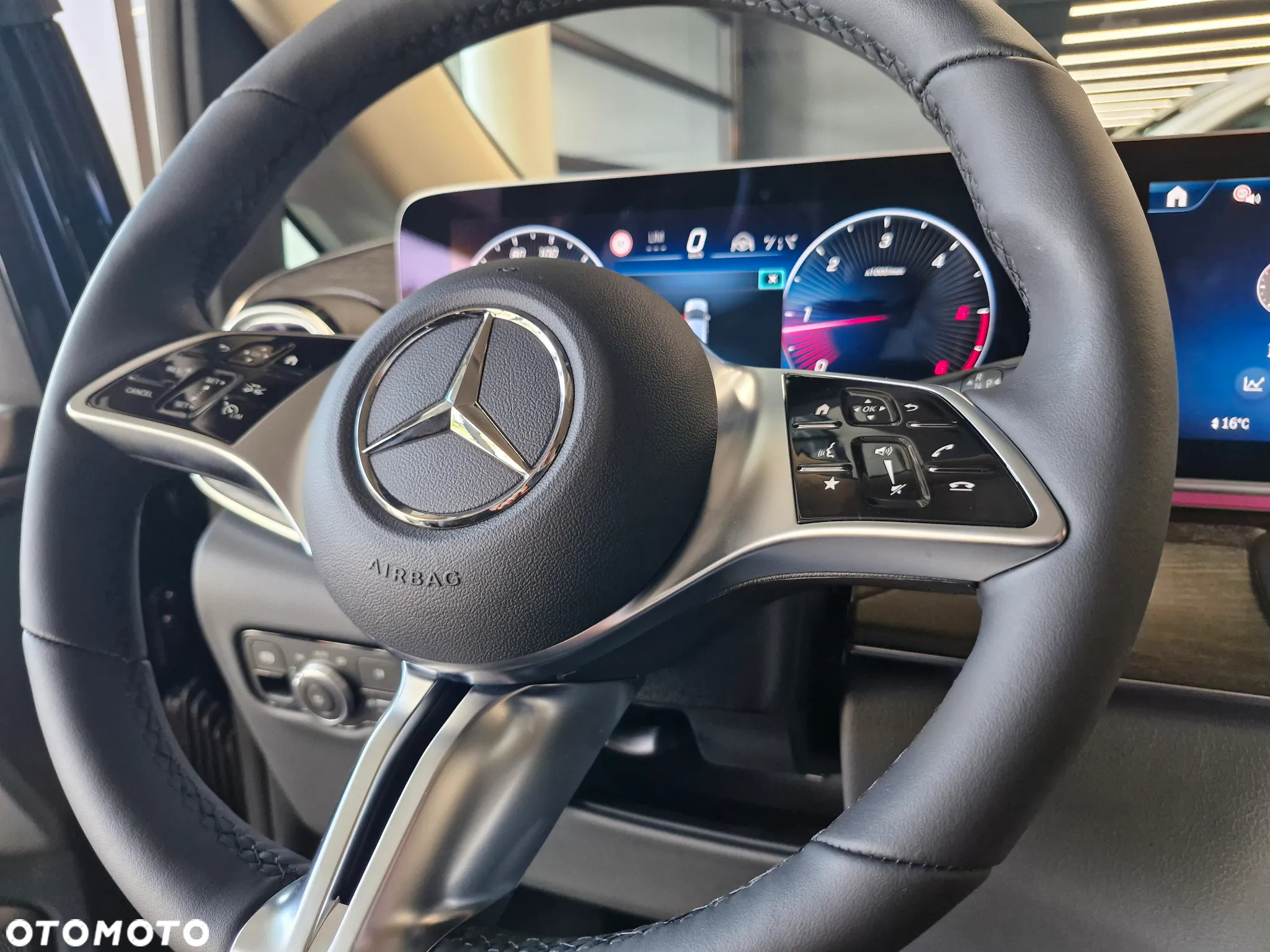 Mercedes-Benz Klasa V 300 d 4-Matic Avantgarde 9G-Tronic (ekstra d³) - 25