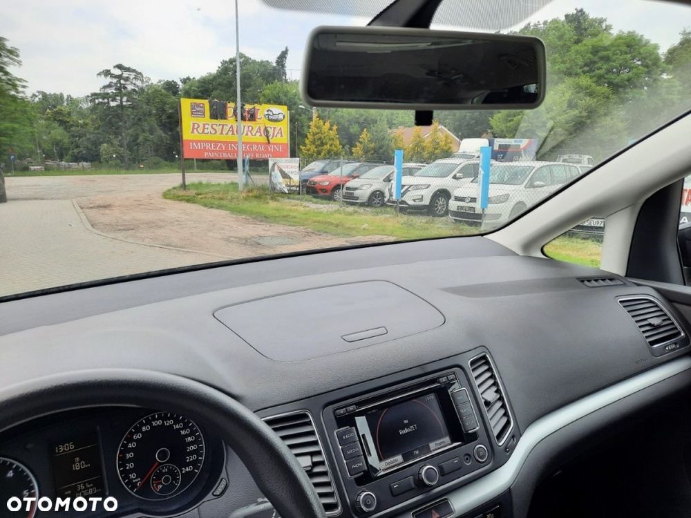 Volkswagen Sharan - 32
