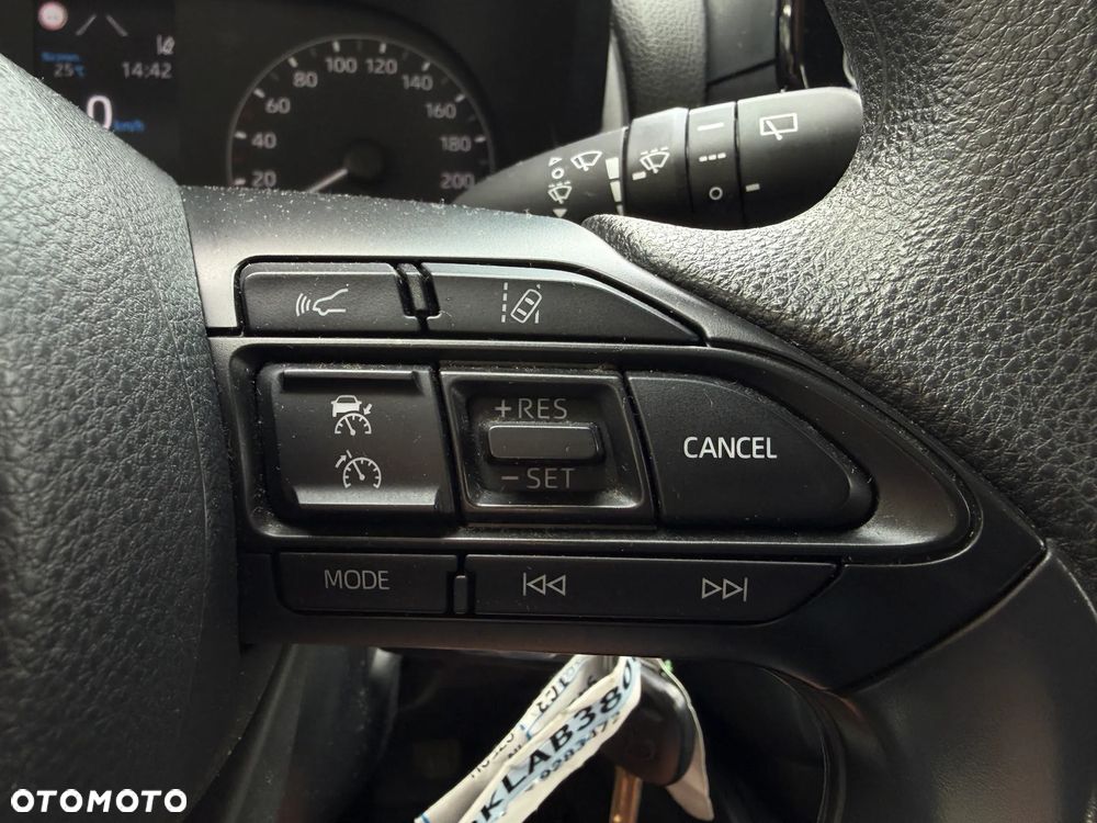 Toyota Yaris 1.0 Comfort - 21