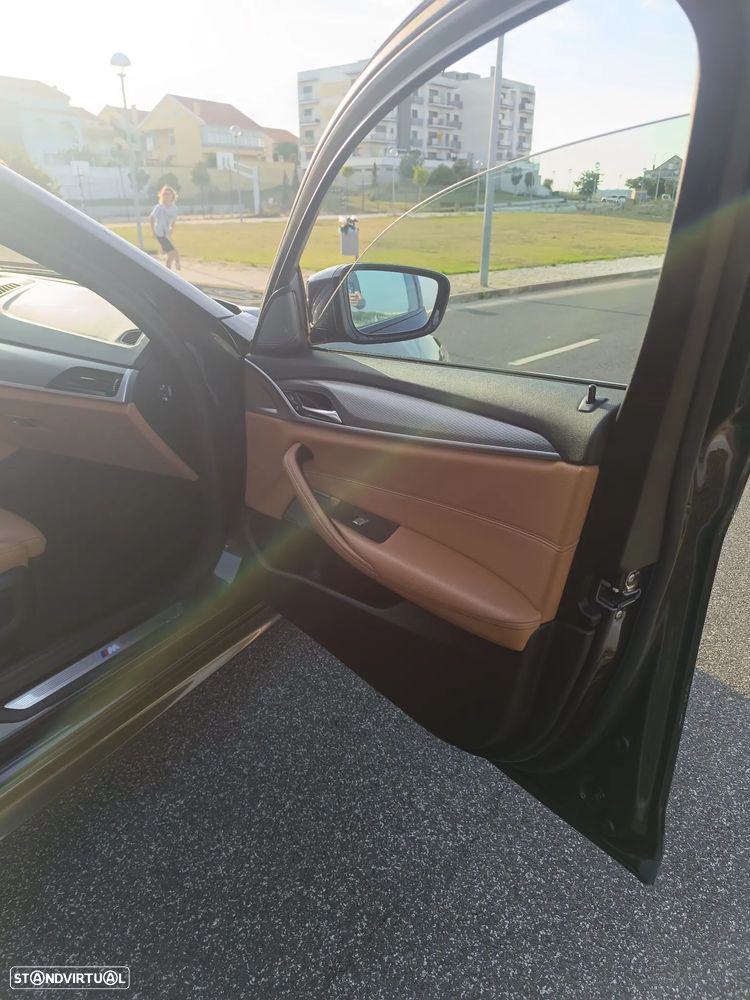BMW 520 e Pack M - 10