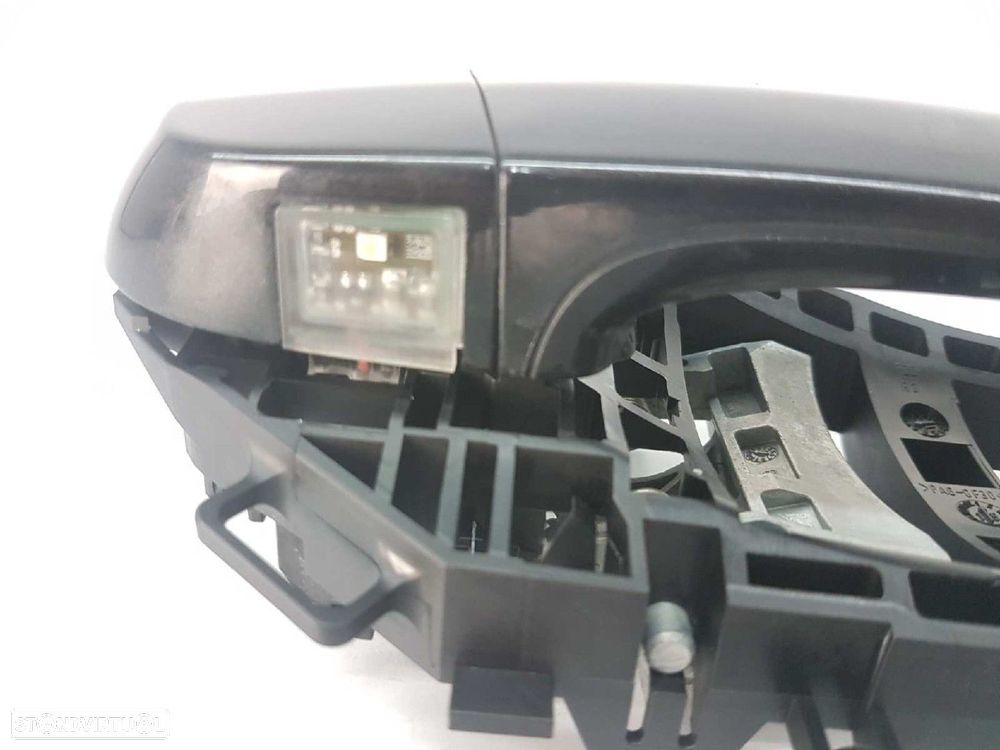 PUXADOR EXTERIOR TRASEIRO DIREITO BMW SERIE 1 LIM. (F20) 118D XDRIVE - 4