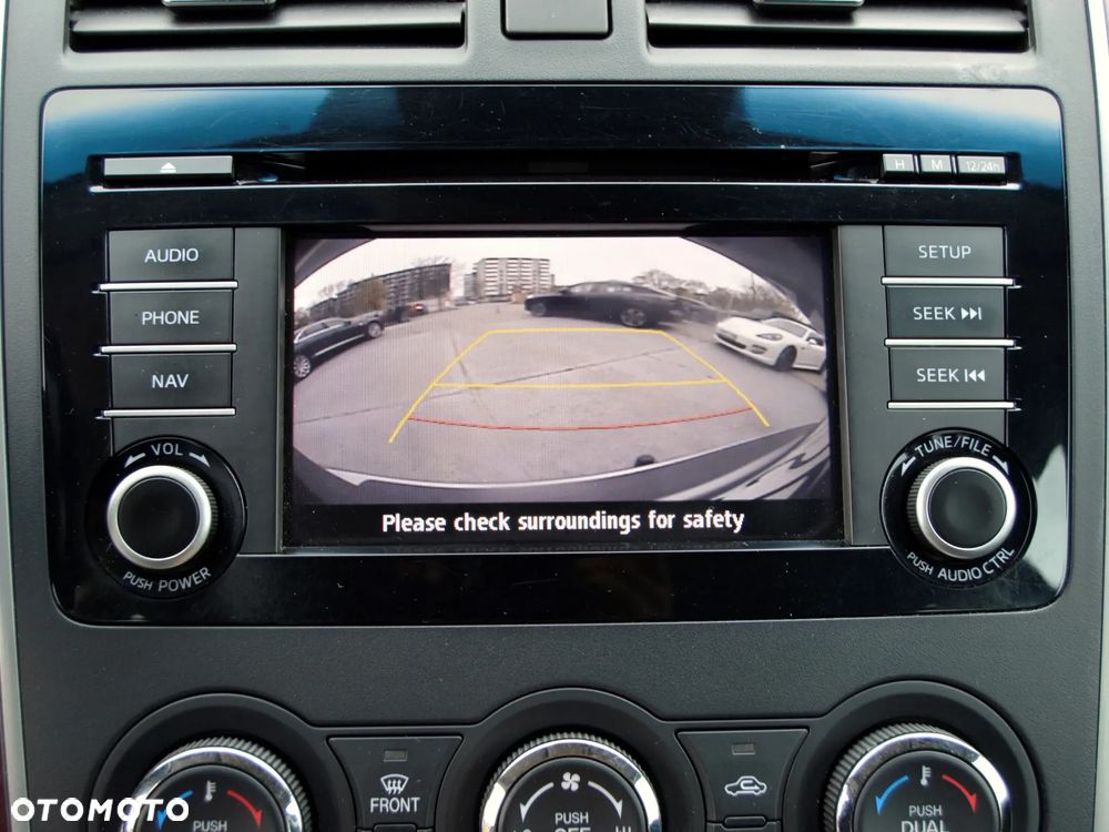 Mazda CX-9 3.7 V6 - 24