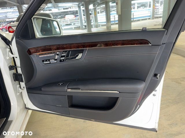 Mercedes-Benz Klasa S - 15