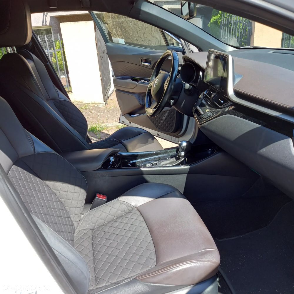 Toyota C-HR 1.8 Hybrid Prestige - 9