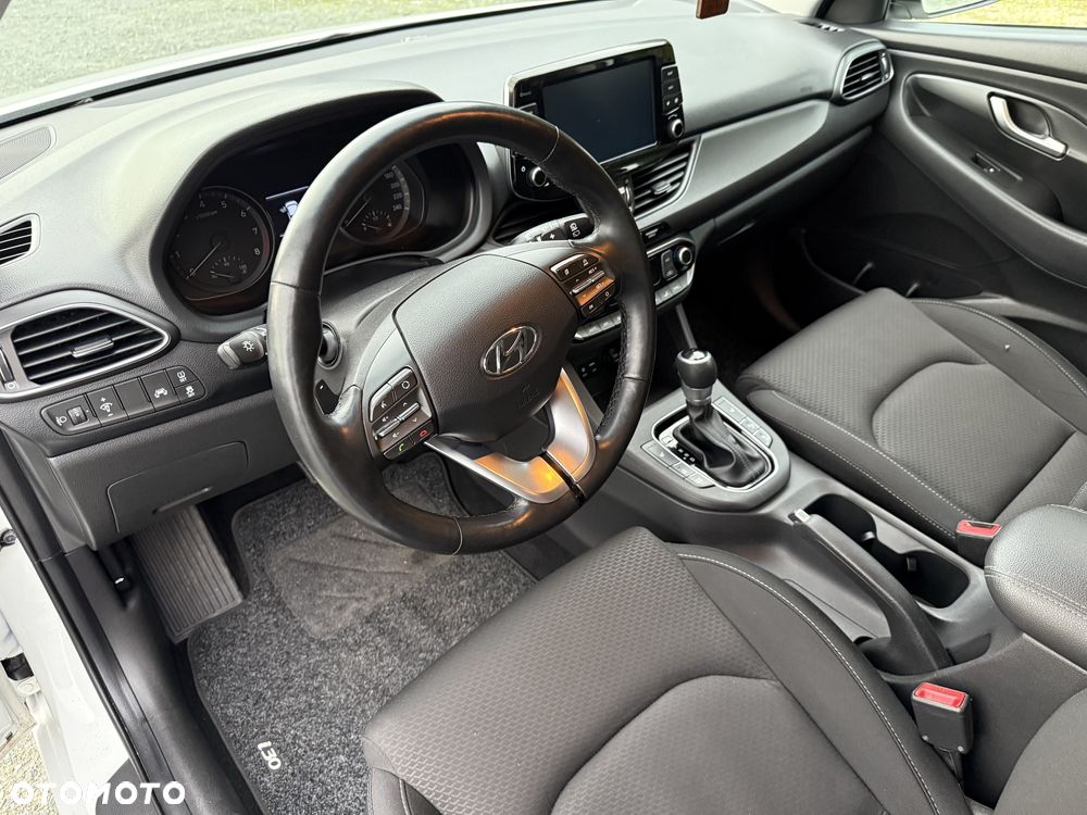 Hyundai i30 1.4 T-GDI DCT YES!+ - 16
