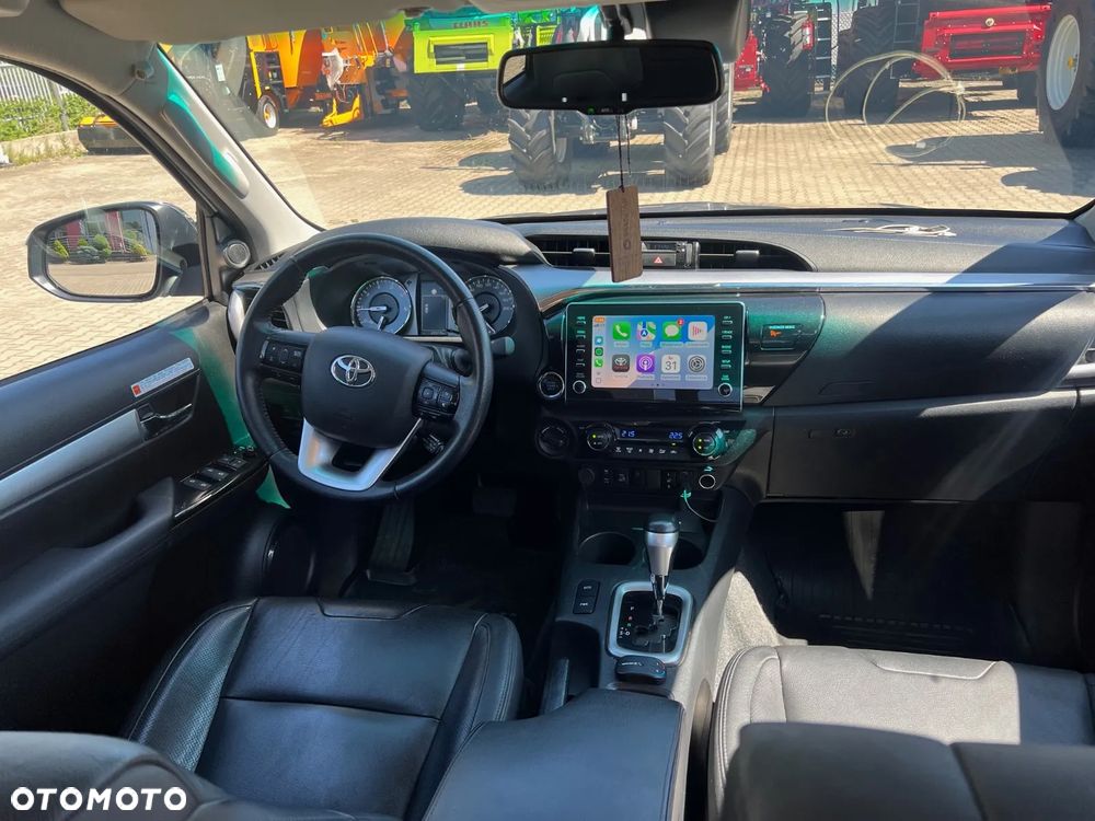 Toyota Hilux 2.8 D-4D Double Cab SR5 4x4 - 10