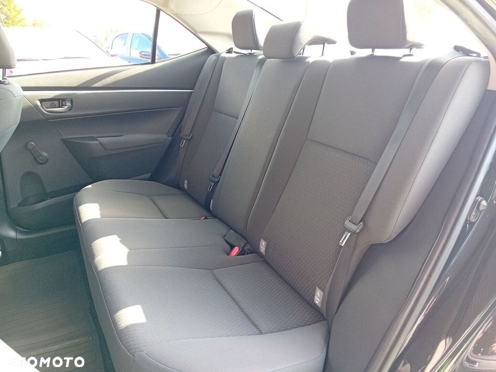 Toyota Corolla 1.6 Active EU6 - 10