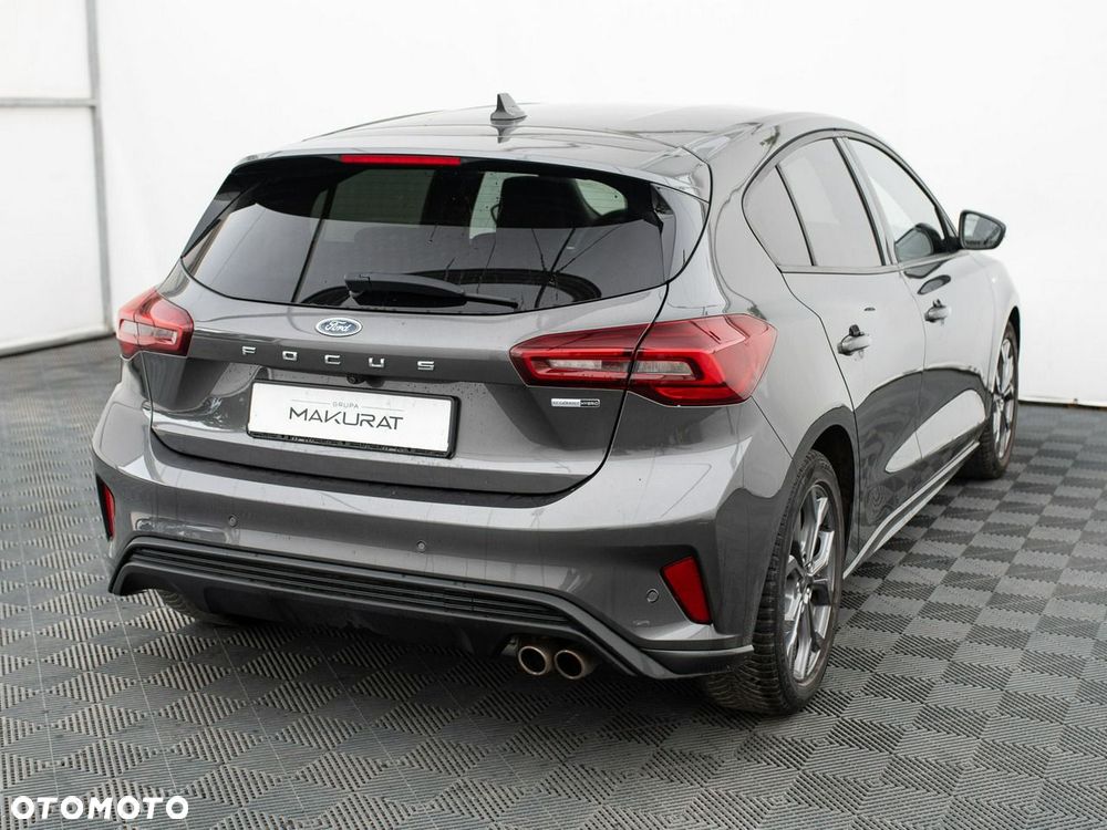 Ford Focus - 6