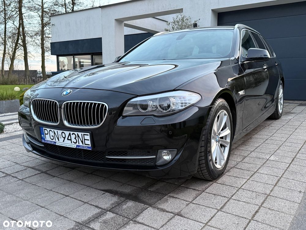 BMW Seria 5 520d Sport-Aut - 27