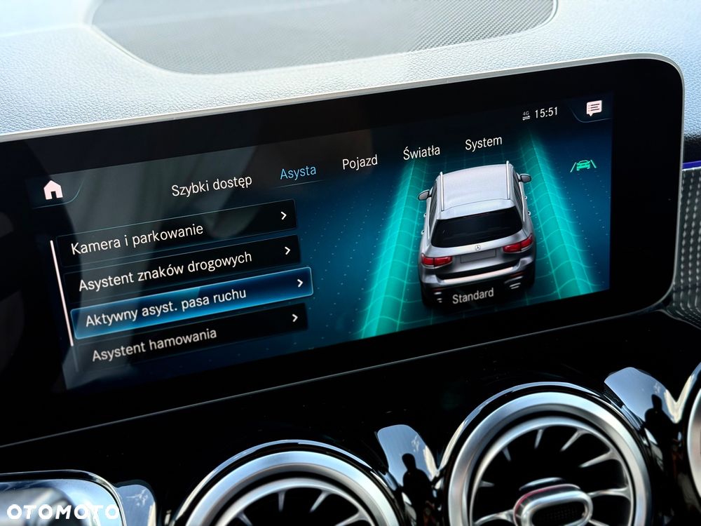 Mercedes-Benz GLB 200 d 4-Matic AMG Line 8G-DCT - 36