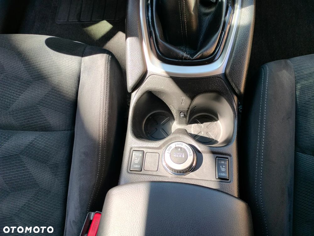 Nissan X-Trail 1.6 DCi ALL-MODE 4x4i N-Connecta - 9