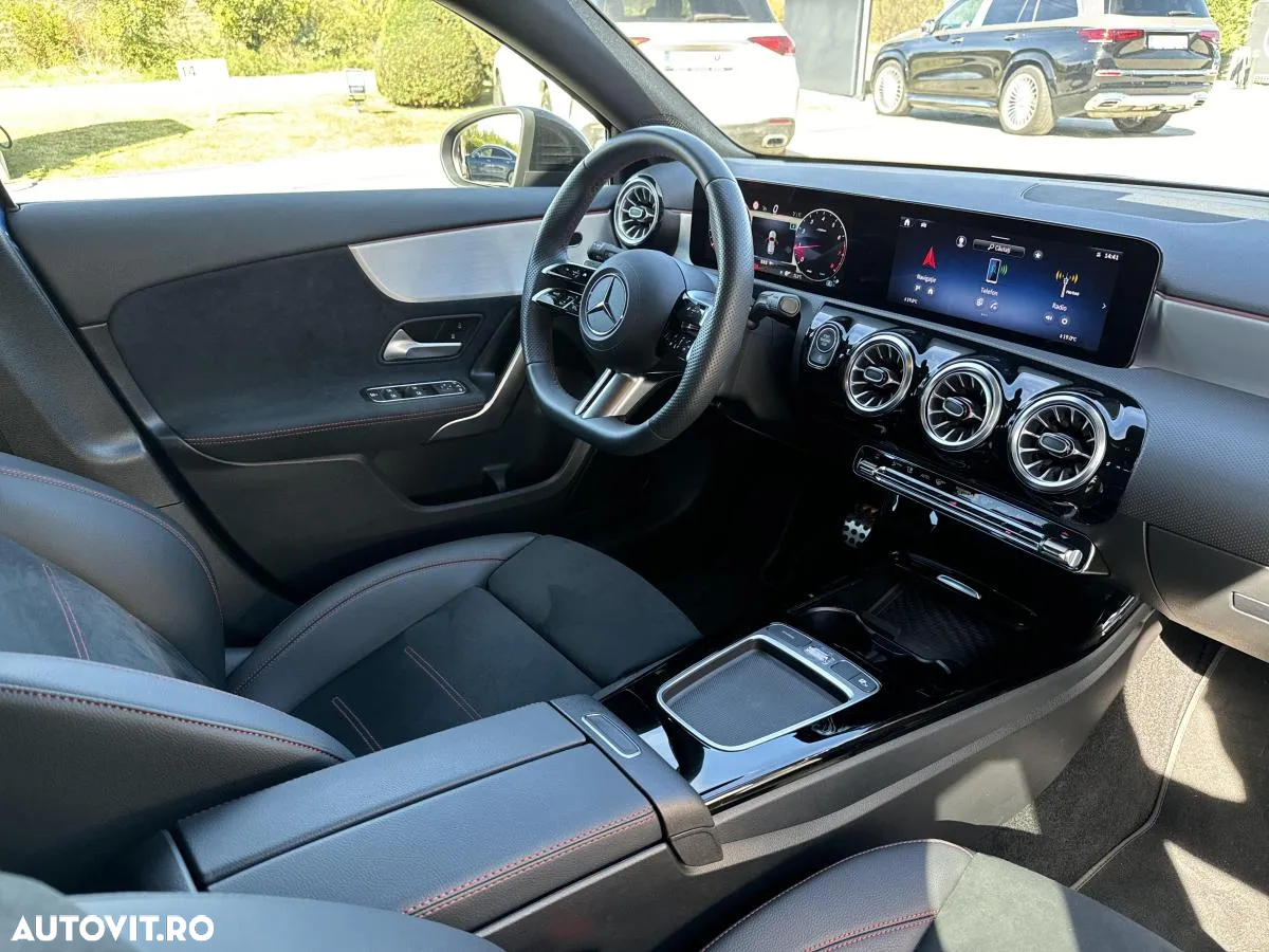 Mercedes-Benz A 200 MHEV 7G-DCT - 12