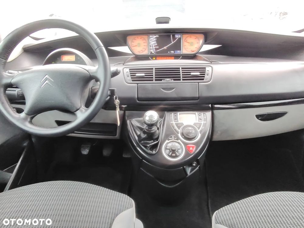 Citroën C8 2.0 HDi Exclusive EU5 - 13