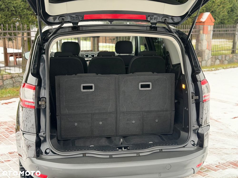 Ford S-Max 2.0 TDCi DPF Titanium X - 14